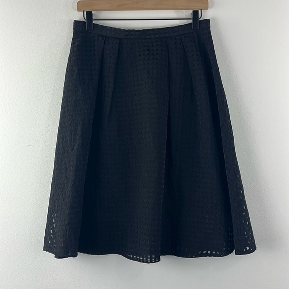 Gianni Bini Sheer Pleated Waffle Shell Texture Black A-line Skirt Womens Size 6 - Picture 1 of 11
